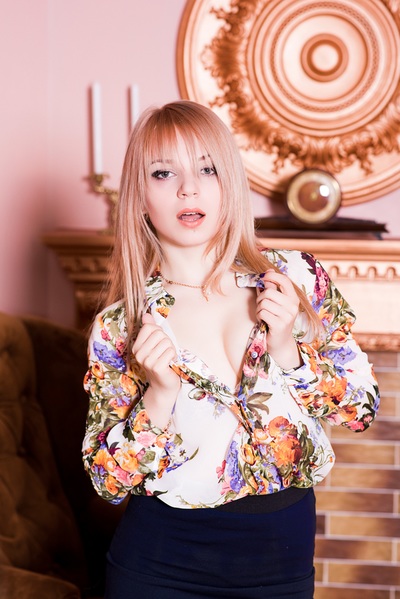 Yulia — photo