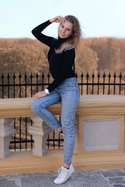 Sonia — photo