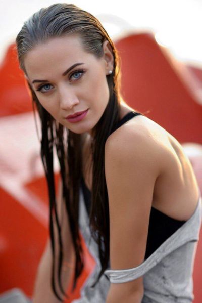 Elena, 35, Mariupol, Ukraine