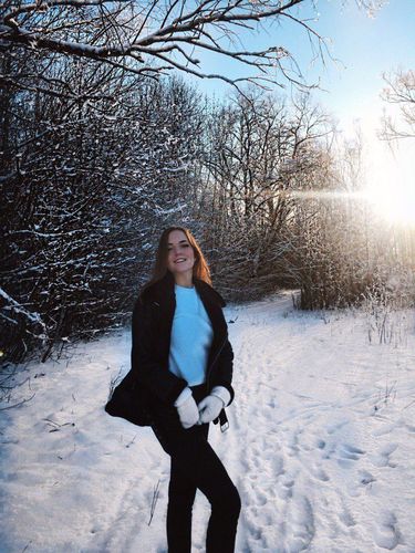 Nina — photo