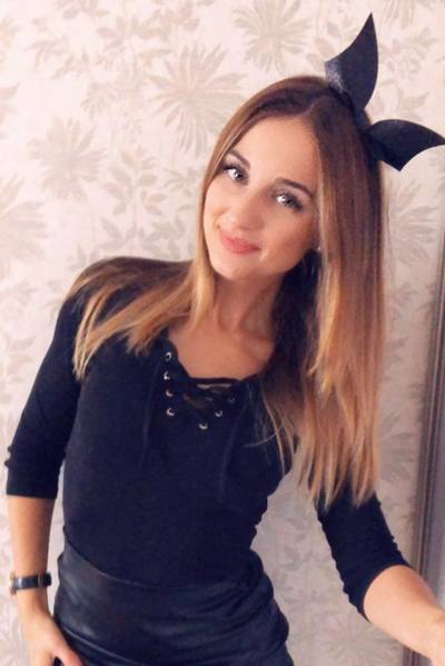Anya — photo