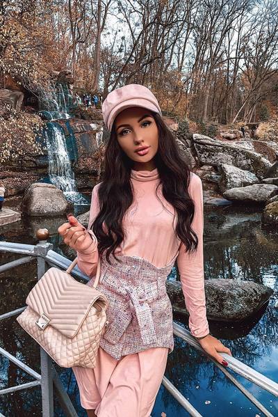 Alina — photo