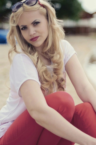 Olena, 31, Kharkiv, Ukraine