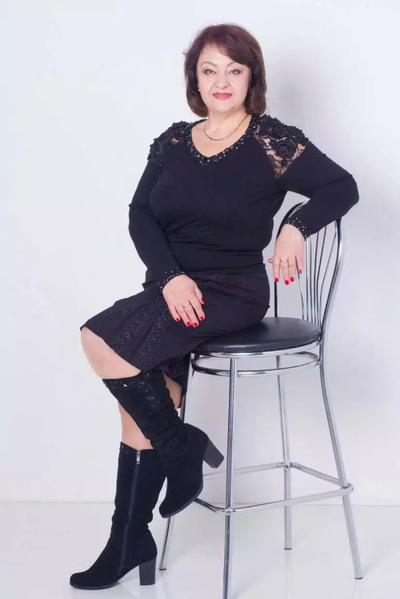 Elena, 62, Kyiv, Ukraine