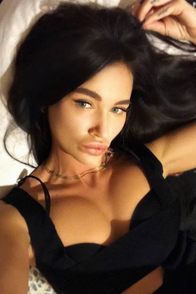 alya — photo