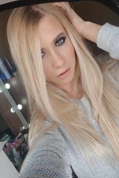Yana — photo