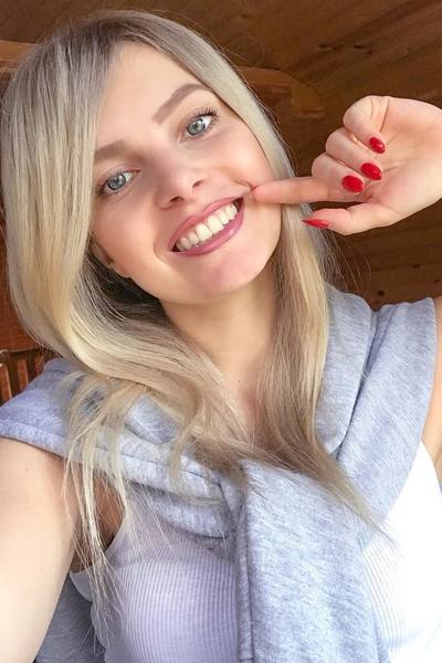 Oksana — photo