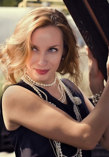 Juliya — photo