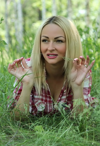 Julia — photo